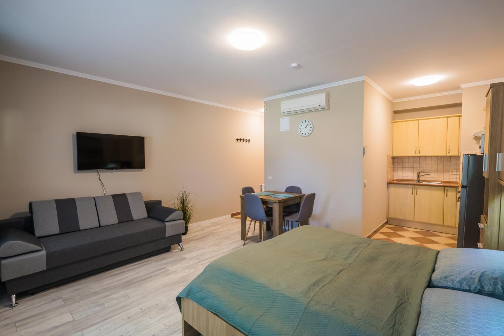 Plazs Home Apartman ชิโอฟก ภายนอก รูปภาพ