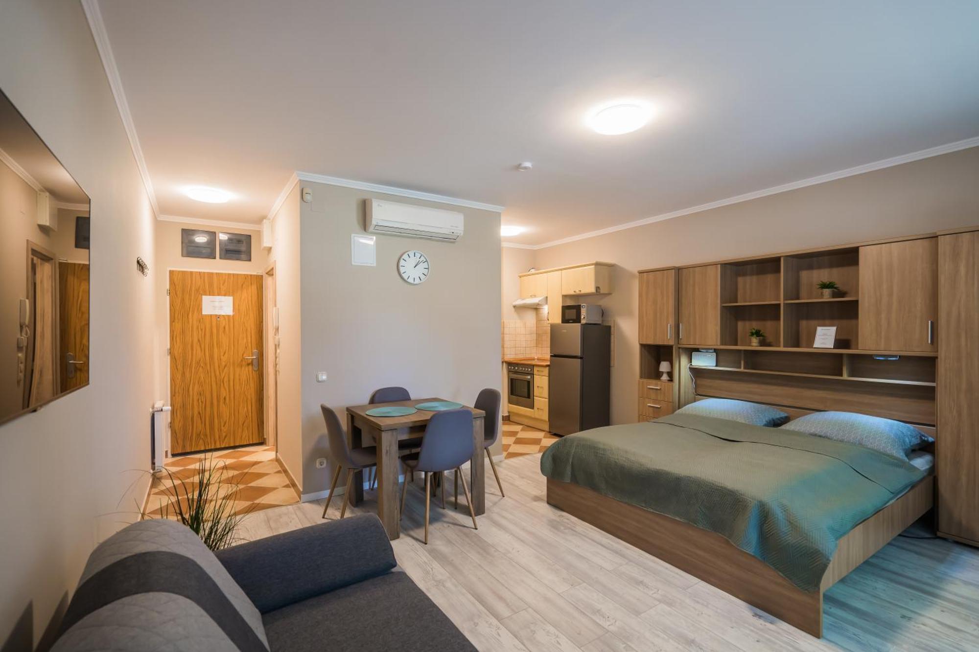 Plazs Home Apartman ชิโอฟก ภายนอก รูปภาพ